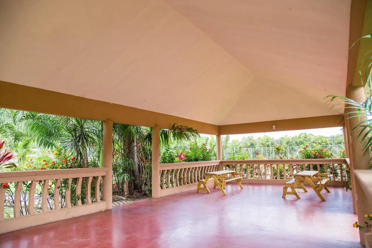 Ellis Caymanas Caymanas Estate Country Club Rental Management فيلة Ellis Caymanas