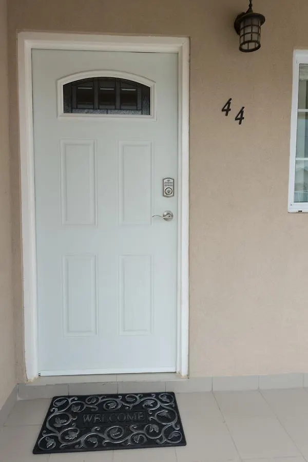 Ellis Caymanas Caymanas Estate Country Club Rental Management 0*, Ellis Caymanas