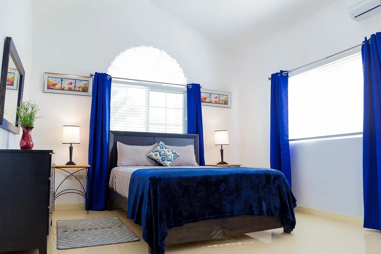 Caymanas Estate Country Club Rental Management Ellis Caymanas Villa