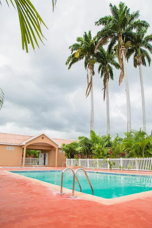 Villa Caymanas Estate Country Club Rental Management Ellis Caymanas